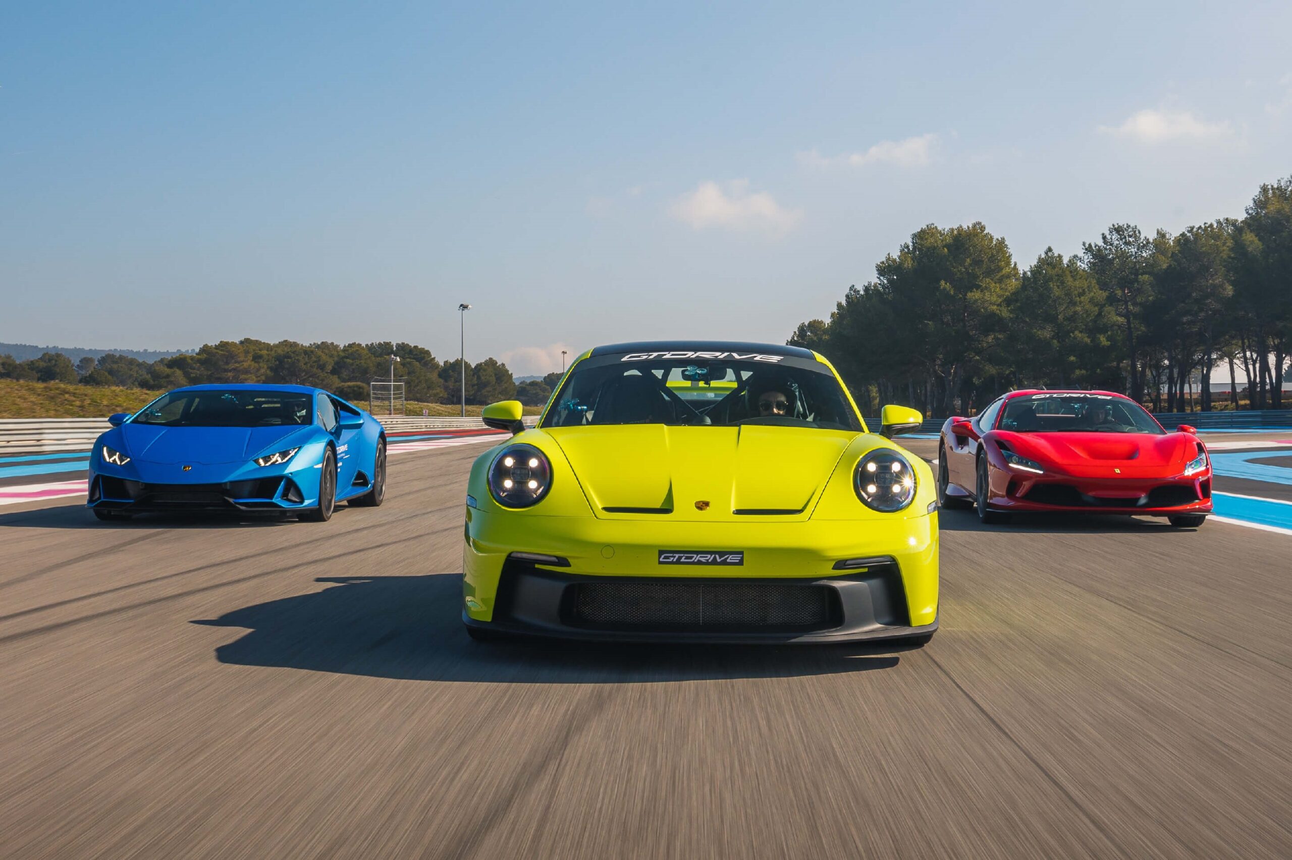 Vivez la GT Drive Experience au Circuit Paul Ricard : conduite GT privée, expérience exclusive et circuits haut de gamme en Provence.